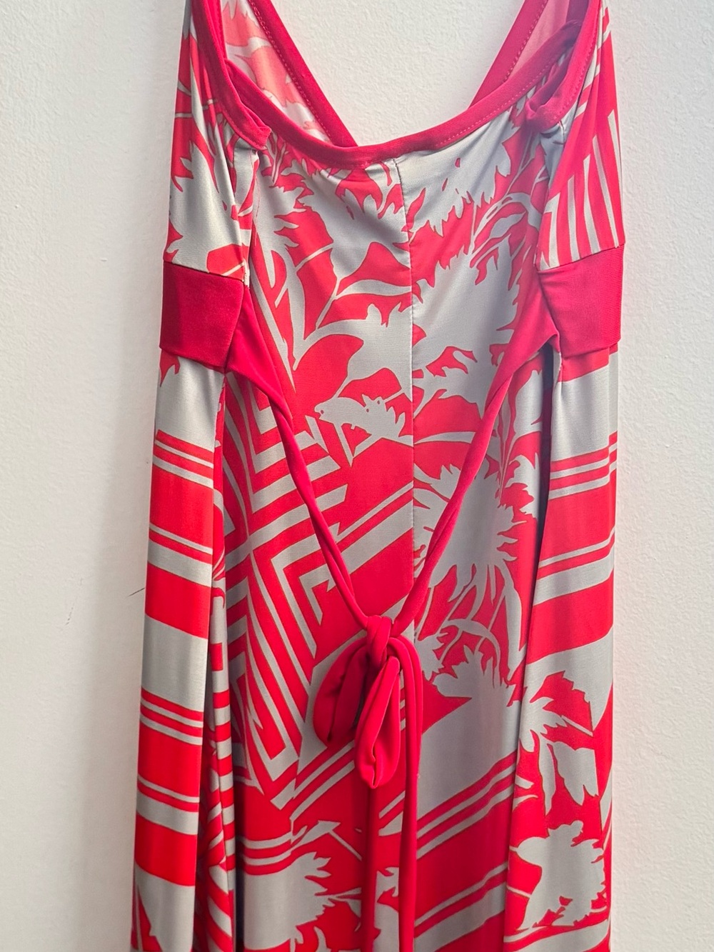 Wet Seal Red and Ivory Floral V-Neck Midi Dress - Picture 4 of 5